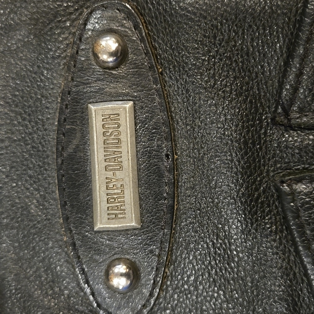 HARLEY-DAVIDSON Black Leather Shoulder Bag - Picture 2 of 4